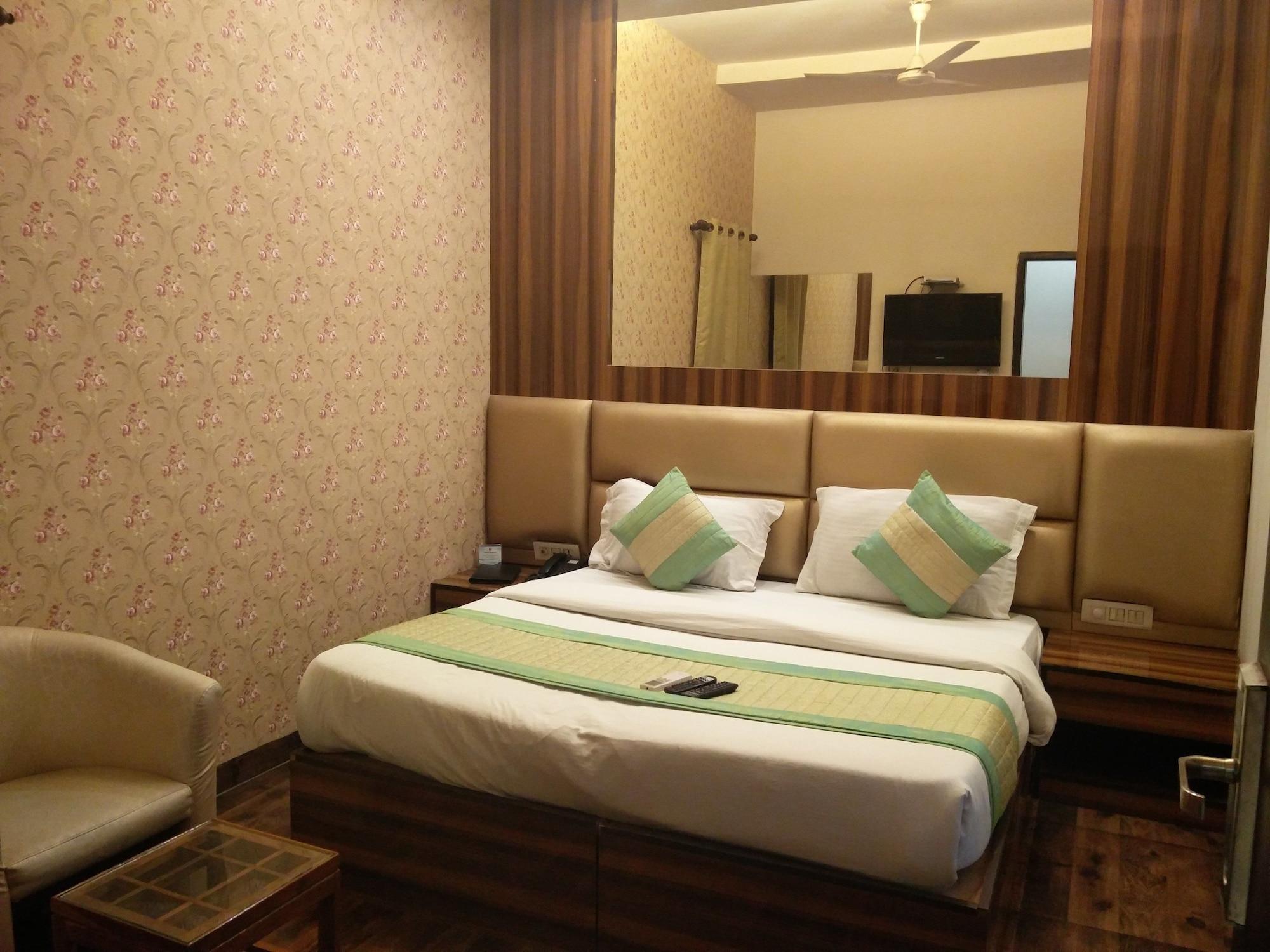 Rupam Hotel Delhi  Exterior foto