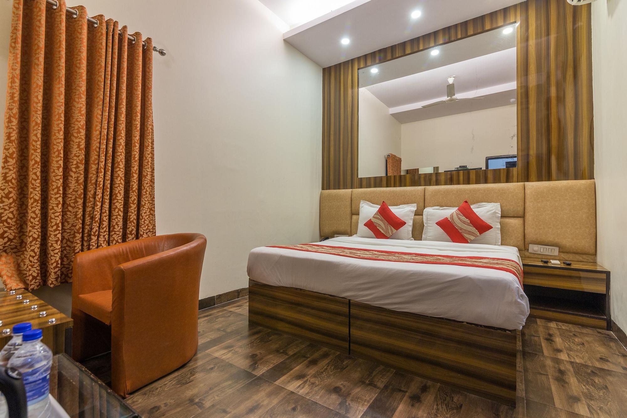 Rupam Hotel Delhi  Exterior foto