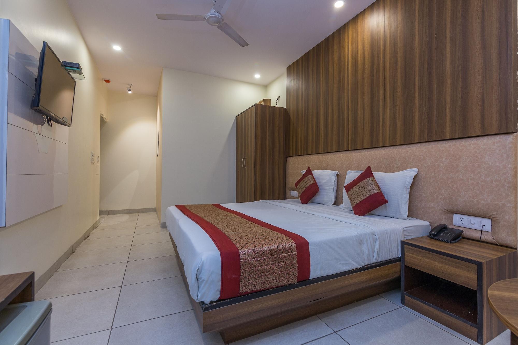 Rupam Hotel Delhi  Exterior foto