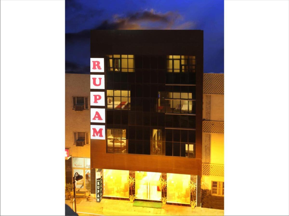 Rupam Hotel Delhi  Exterior foto